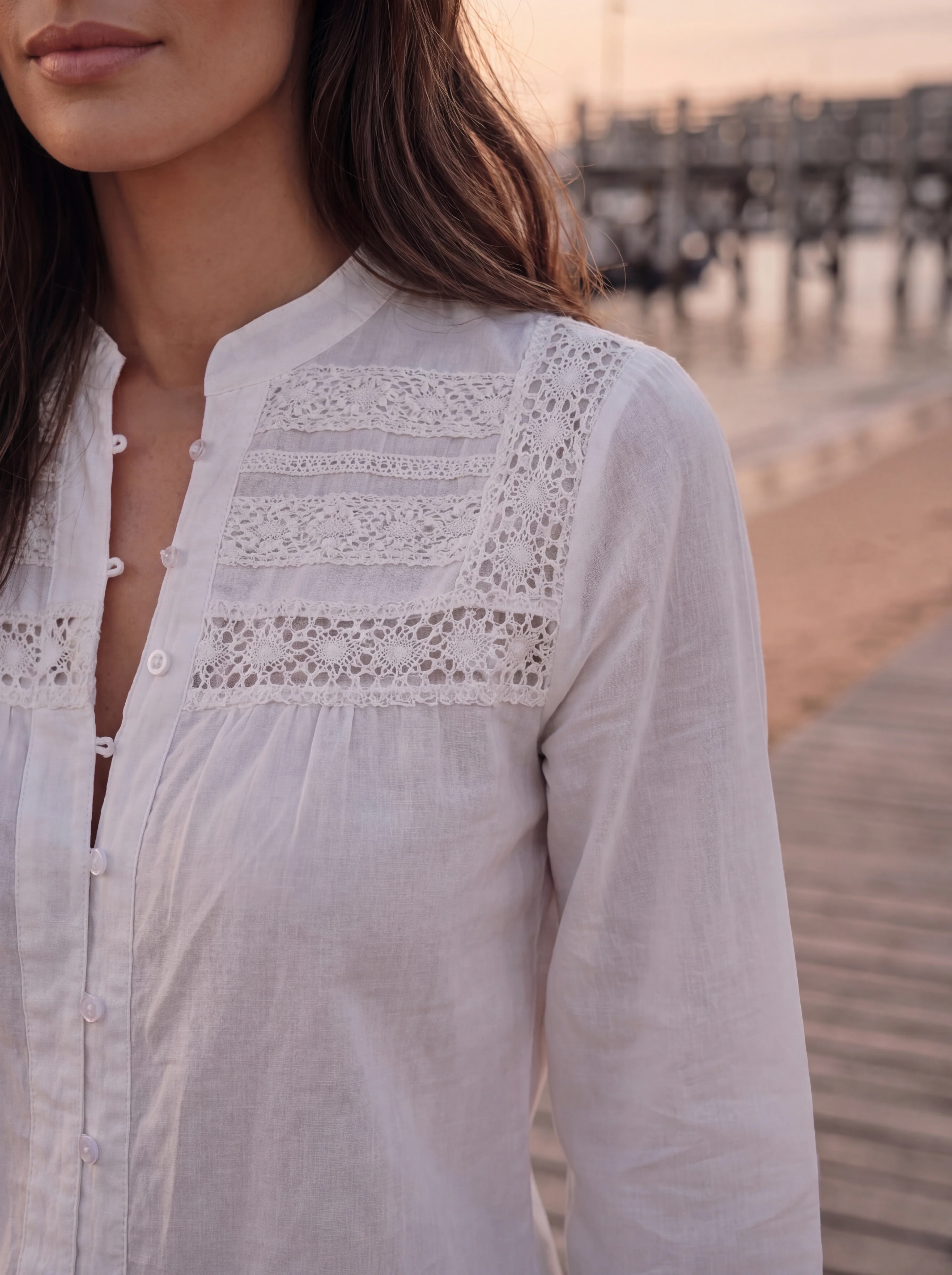 Blusa Blanca Castilla Mujer - Image 3