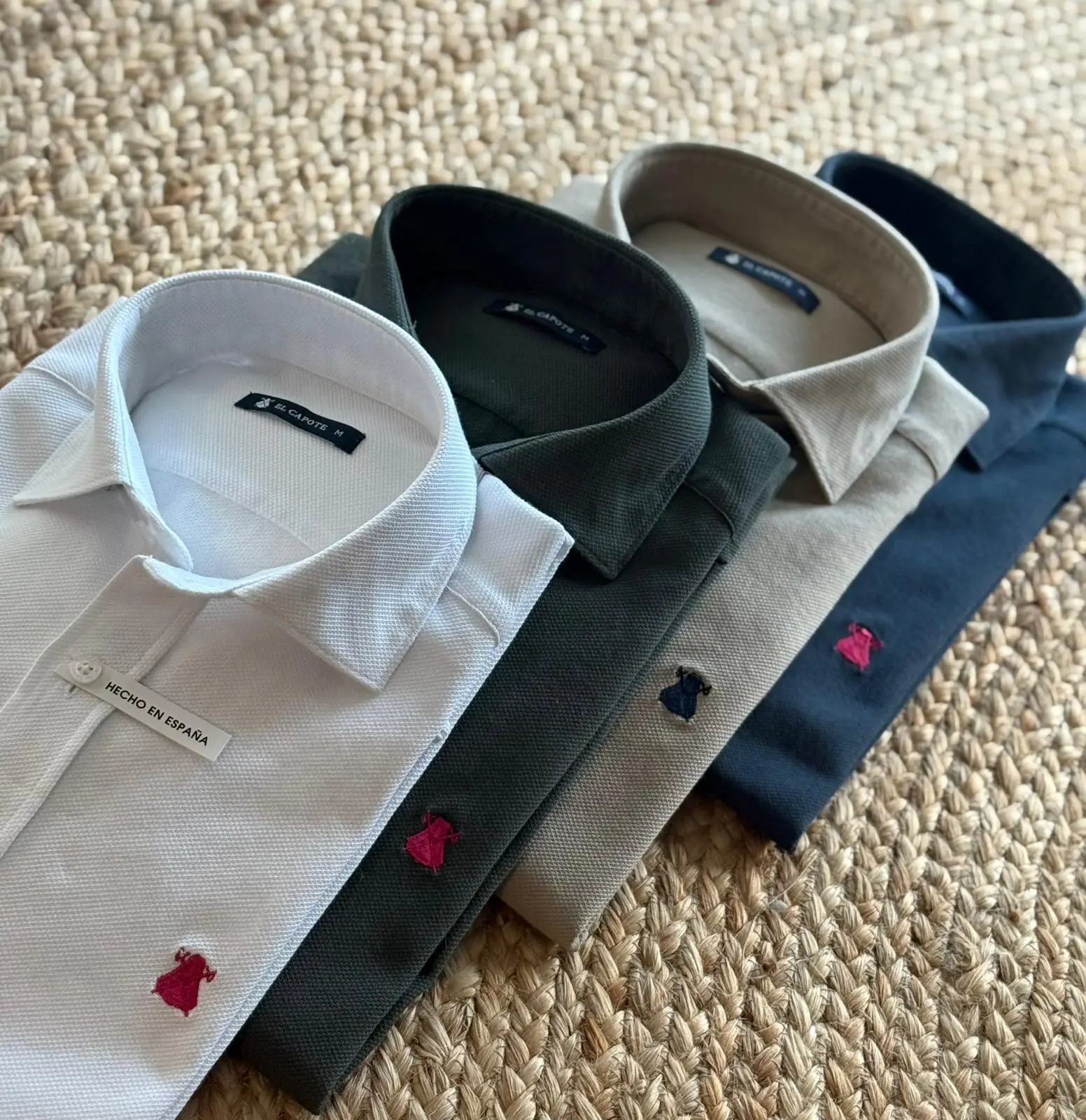 Camisa Blanca Nido de Abeja Capote Rosa Hombre - Image 6